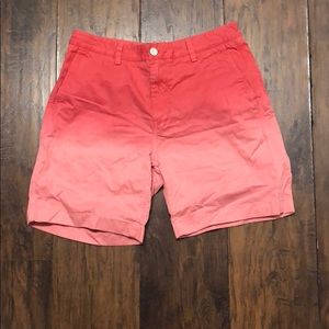 Vineyard Vines Fade shorts size 32